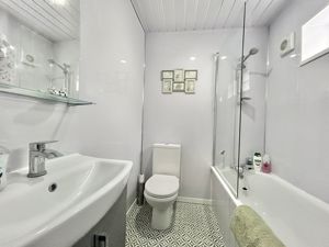 Photo 9- click for photo gallery